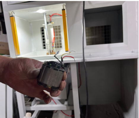 Máquina de recubrimiento en polvo de molinillo de carne de mezclador para bobina de enrollamiento del estator motor proveedor